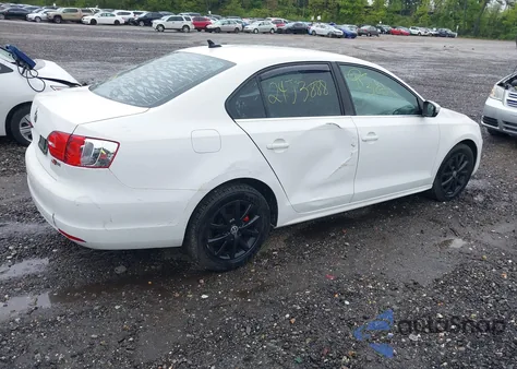 2014 Volkswagen Jetta 1.8T Se из США, поврежденный, VIN 3VWD17AJ4EM367712